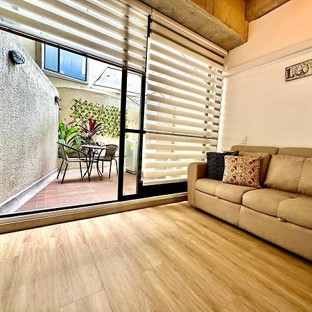 Prime Laureles Location With Air Conditioning Medellín Eksteriør billede