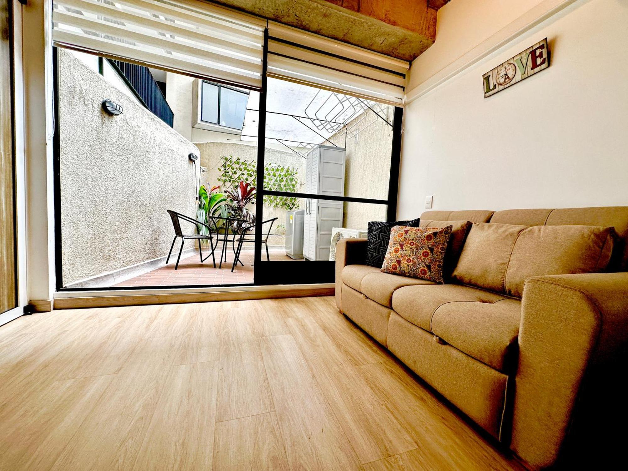 Prime Laureles Location With Air Conditioning Medellín Eksteriør billede