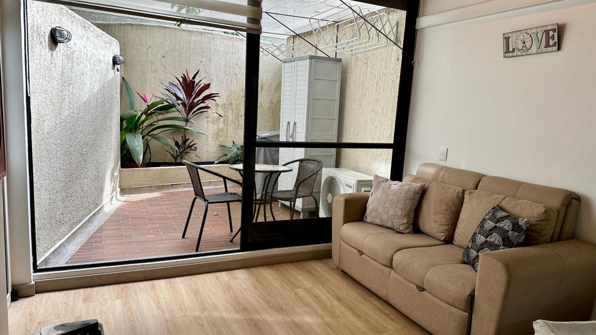 Prime Laureles Location With Air Conditioning Medellín Eksteriør billede