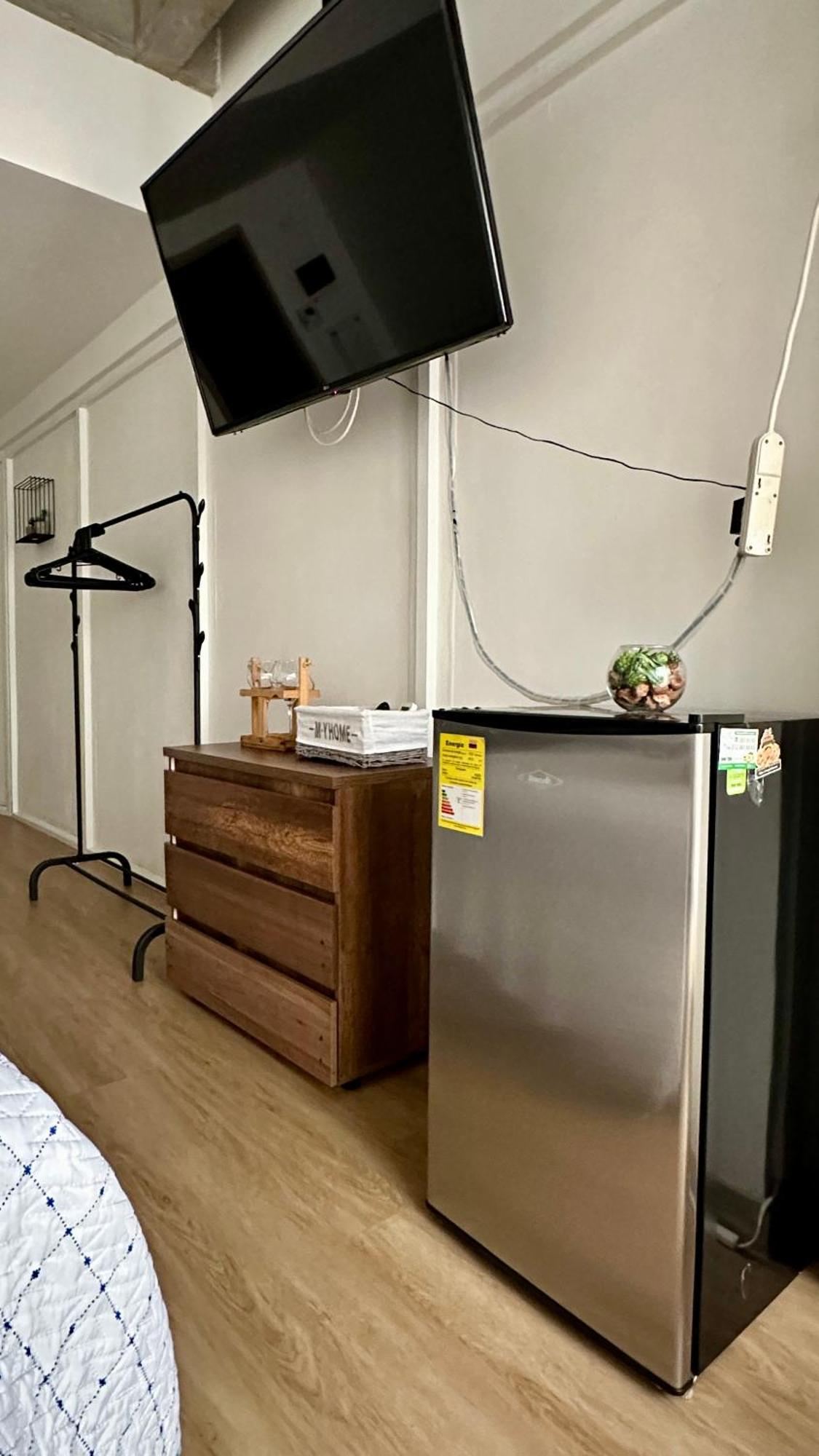 Prime Laureles Location With Air Conditioning Medellín Eksteriør billede